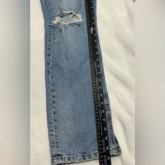 Zara (US6) Distressed Straight Leg Jeans in Light Blue - Picture 7 of 9